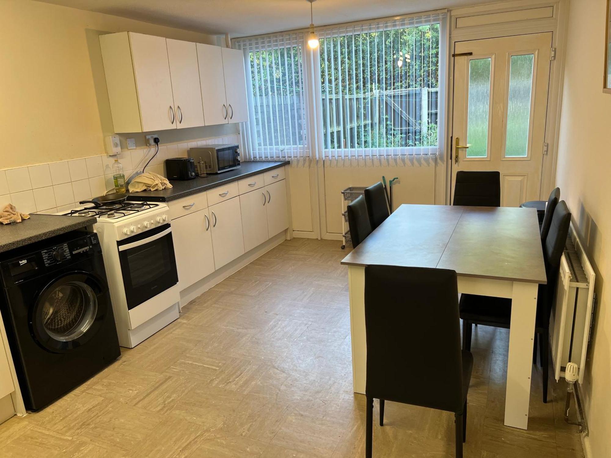 Share House Villa Runcorn Exteriör bild